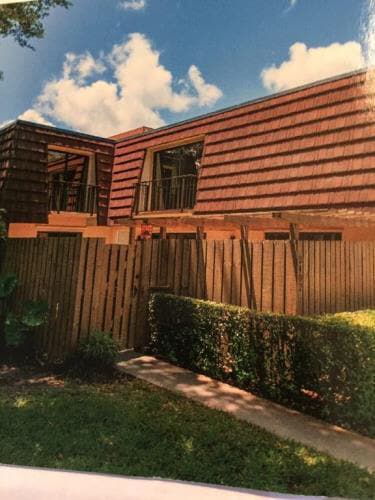 Building Photo - 2311 23rd Ln