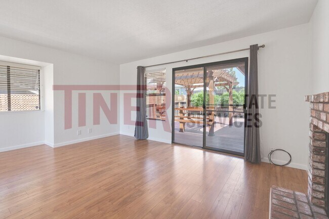 Building Photo - 5807 Filbert Ave