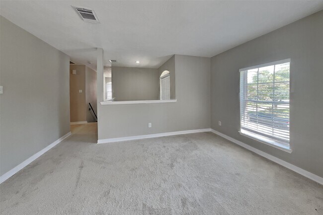 Building Photo - 14918 Laytham Ln