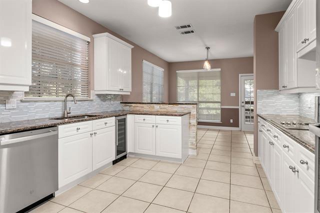 Building Photo - 2 Shields Ct