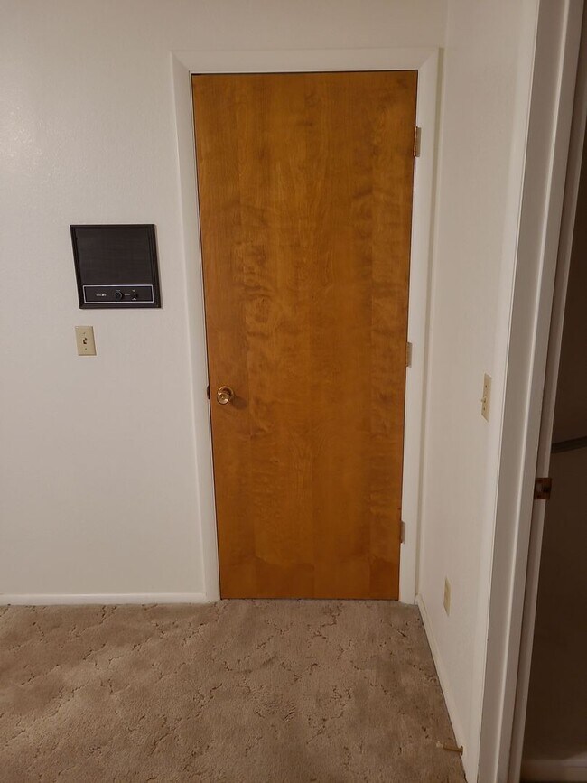 Building Photo - 650 Butler Blvd