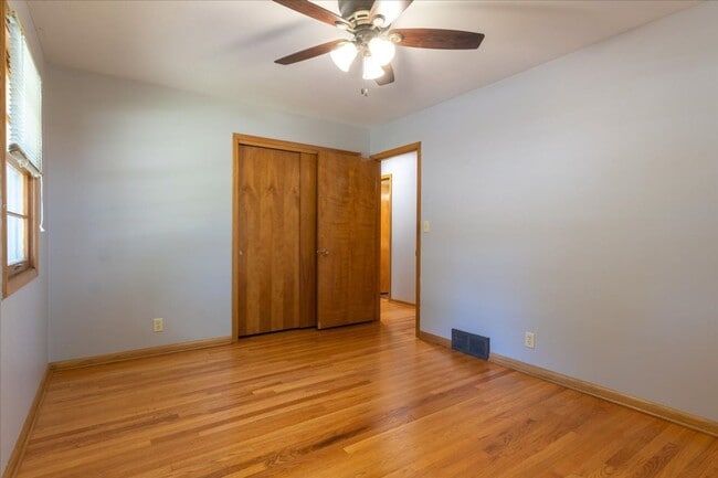 Building Photo - MOVE IN SPECIAL until 7/30/26!