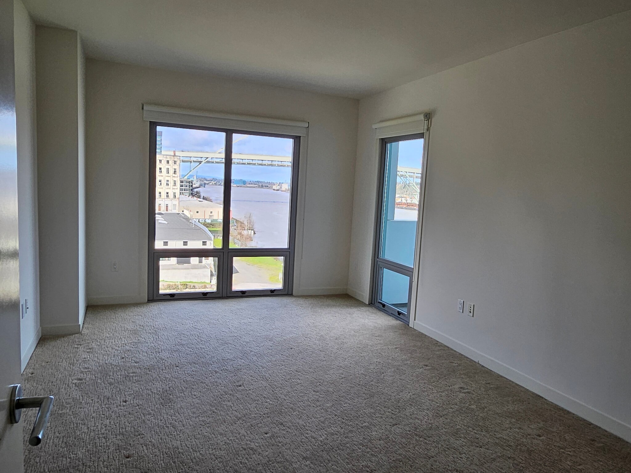 Primary Bedroom - 1310 NW Naito Pky