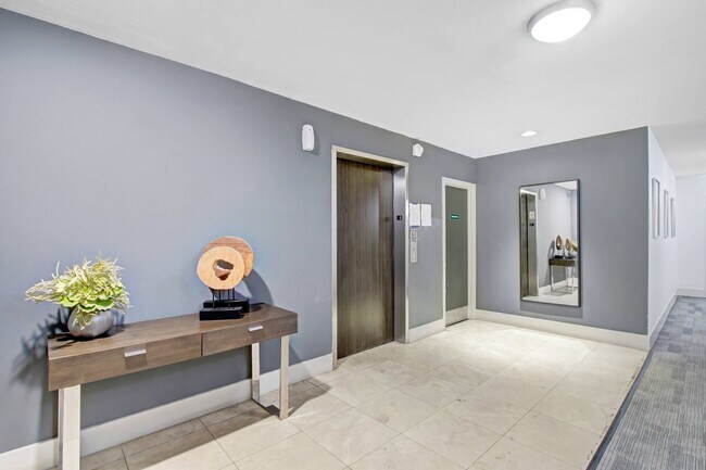 Building Photo - 801 2nd Street