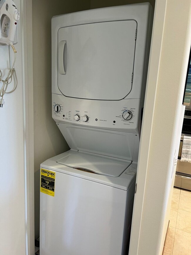 Building Photo - Napili - 2 bedroom/2 bath fully furnished, 2nd floor