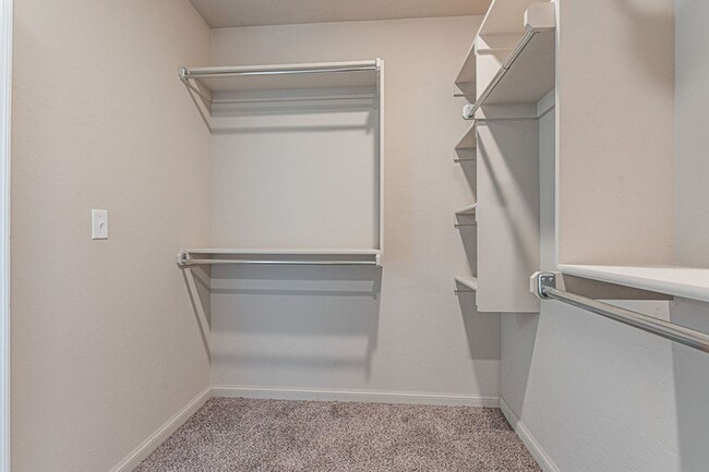 Building Photo - 3911 Sledmere Ln