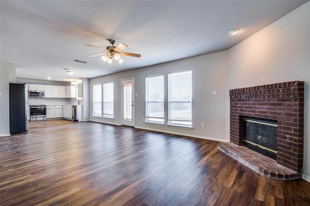 Building Photo - 9907 Queen Anne Cir
