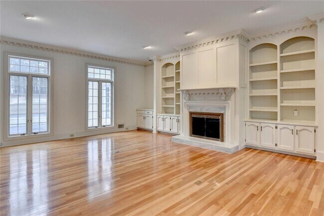 Building Photo - 1000 Grayson Pkwy