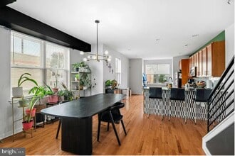 Building Photo - 1120 S 26th St