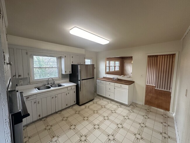 Building Photo - 141 Dublin Ct