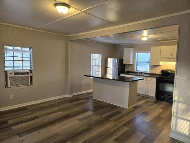 Building Photo - 14 Webb Ln