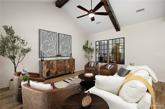 Building Photo - 33 E Silos Ave