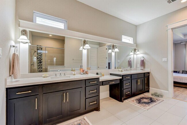 Building Photo - 2339 Pale Star Dr