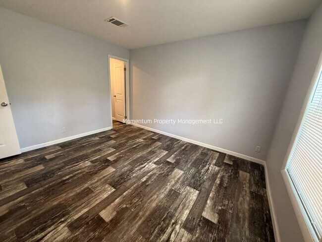 Building Photo - BEAUTIFUL, BRAND NEW HOME! Be the first to live here! AVAILABLE FOR IMMEDIATE MOVE IN!!