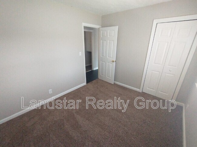 Building Photo - 5611 Johnsontown Rd