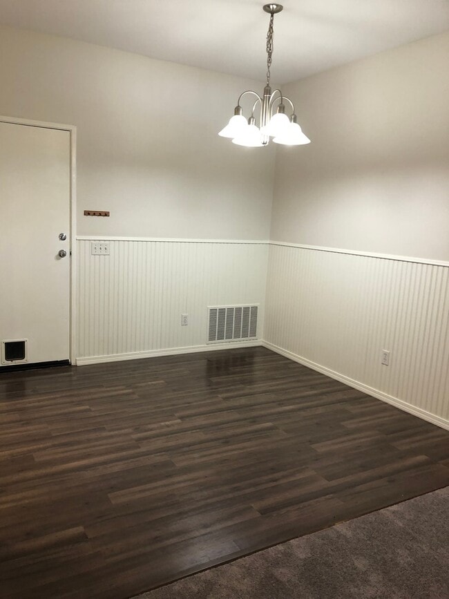 Building Photo - 28553 Sorano Cove