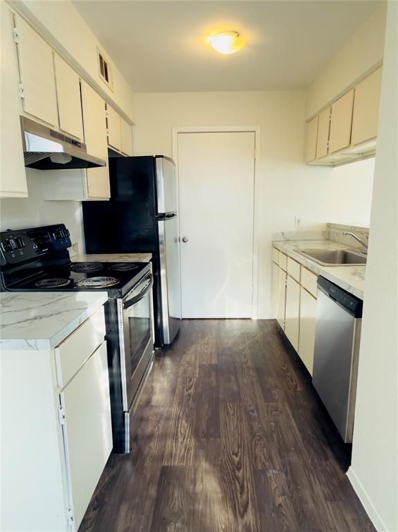 Building Photo - 11807 Alpheus Ave