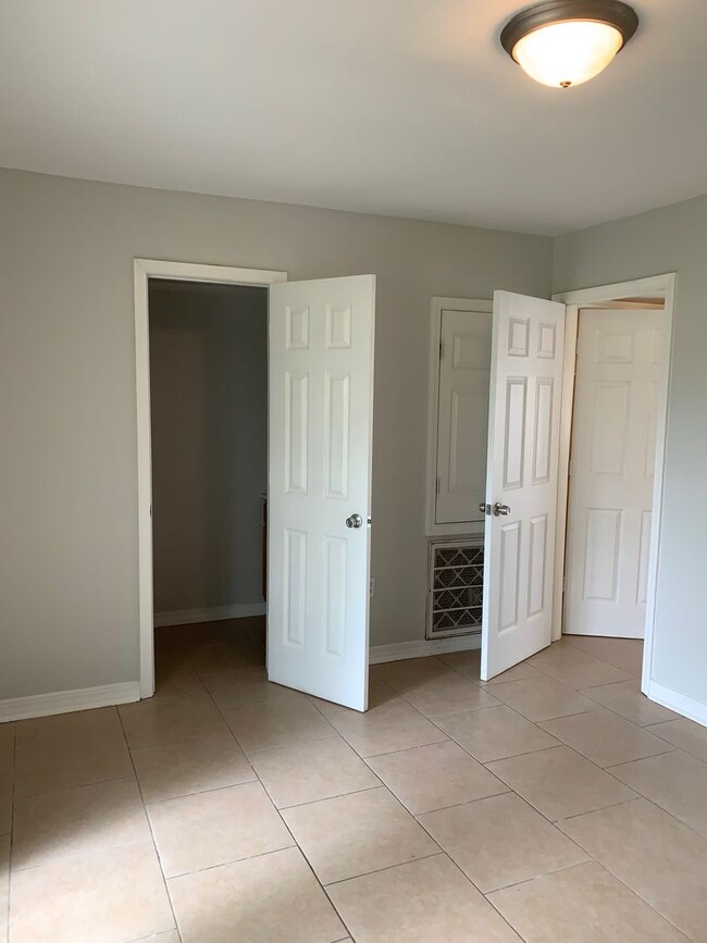 Building Photo - 8532-34 Deerfield Dr.