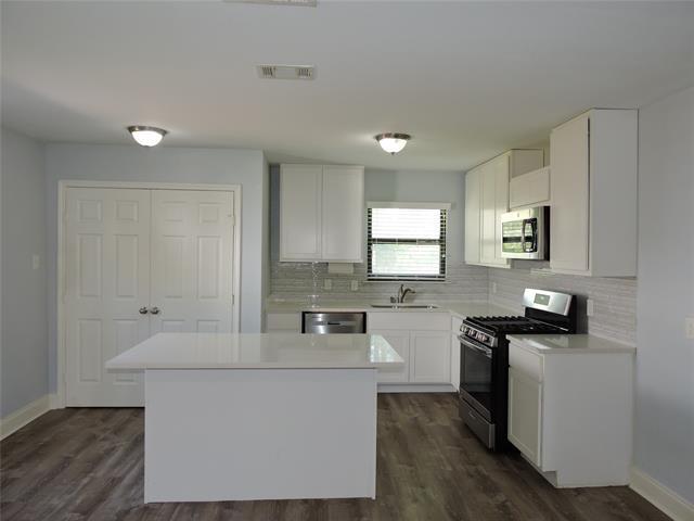 Building Photo - 12238 Oberlin Dr