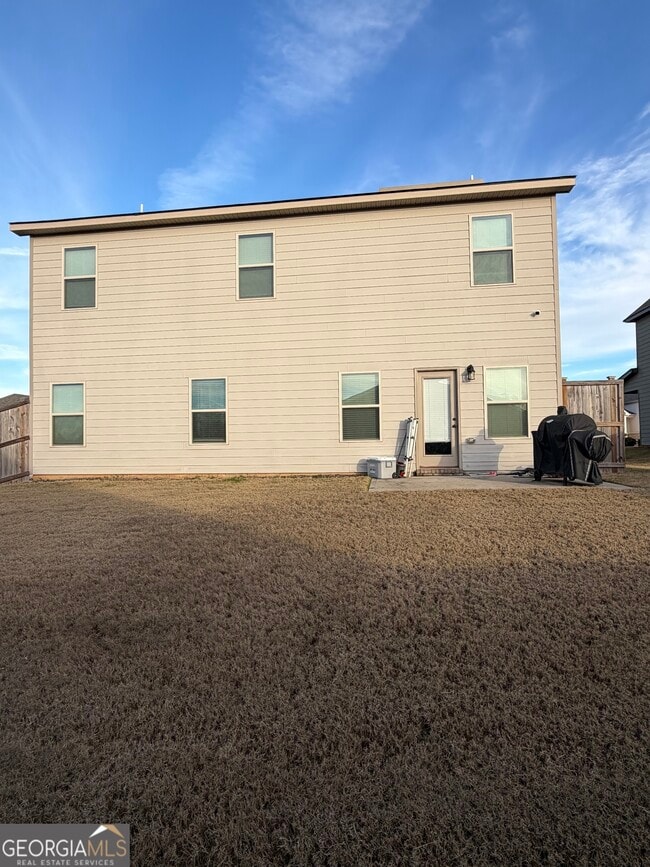 Building Photo - 1700 Cadence St