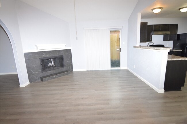 Building Photo - 5214 Beaverhill Dr