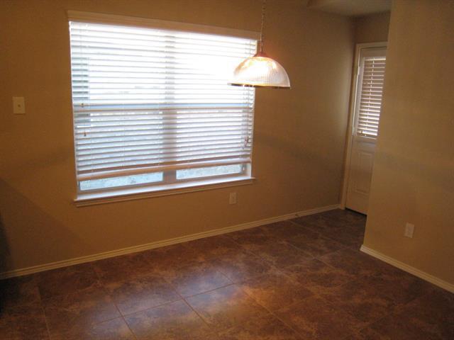 Building Photo - 2844 Houston Wood Dr