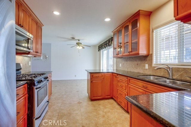 Building Photo - 10321 Courtright Rd