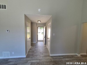 Building Photo - 6522 Ridge Willow Dr