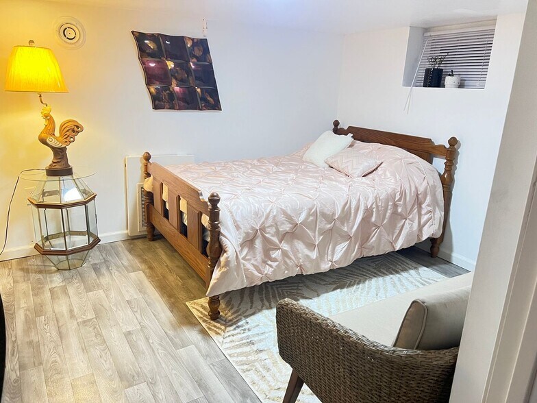 Building Photo - 1240 Landon Rd