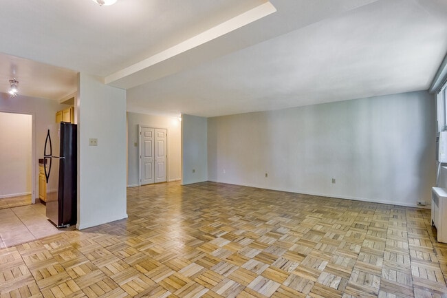 Interior Photo - Thomas Wynne Apartments