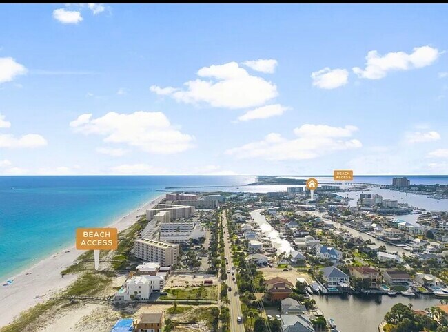 Building Photo - 485 Gulf Shore Dr