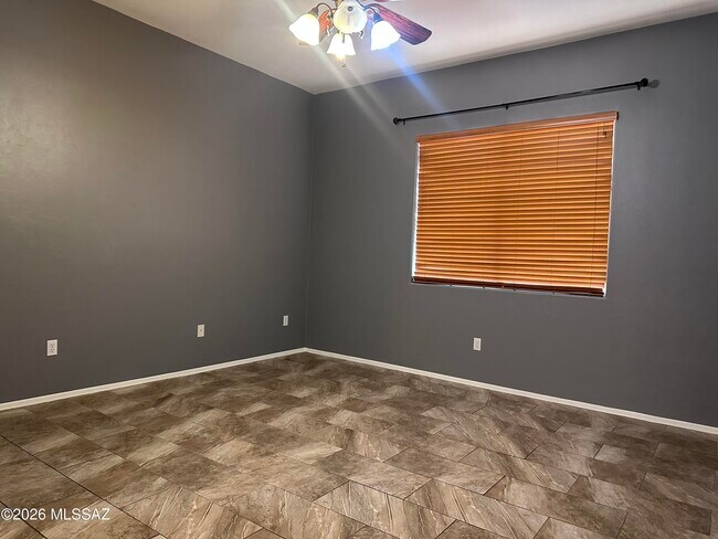 Building Photo - 7501 S Woodbury Grove Dr