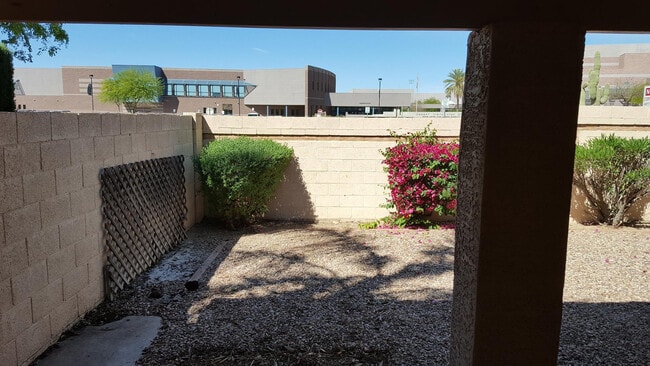 Building Photo - 16610 S 32nd Pl