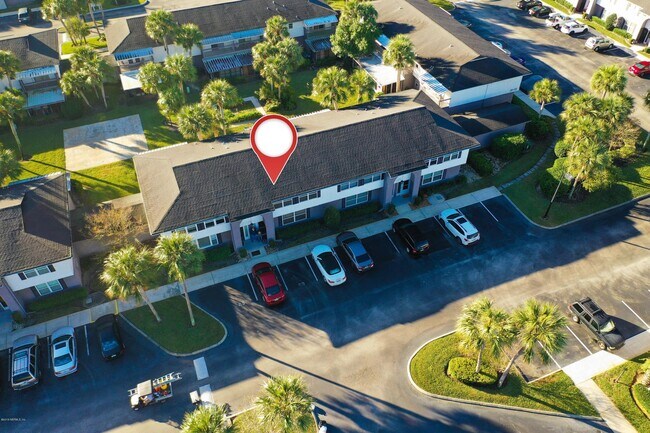 Building Photo - 695-A1A A1A N