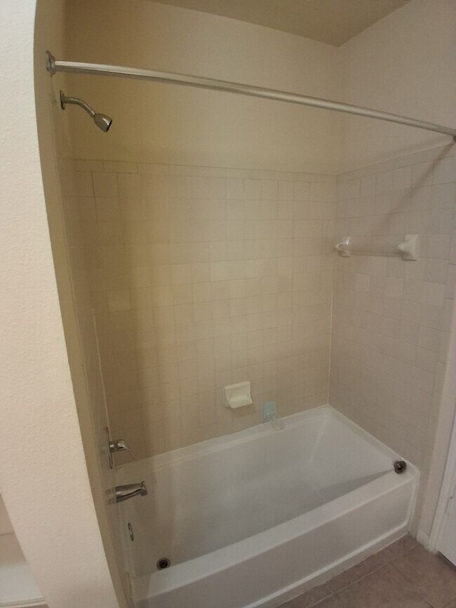 Building Photo - Midtown Village 2 Bed 2 Bath Condo! Available July!