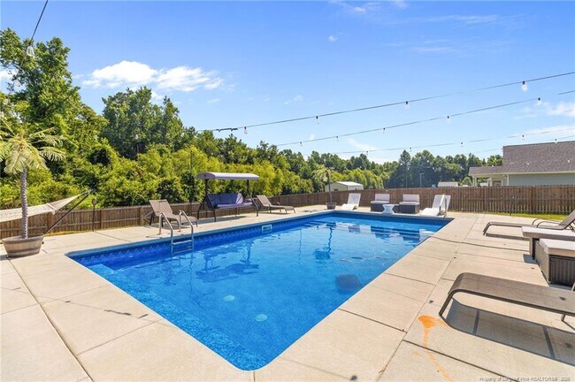 Building Photo - 163 Olan Dr