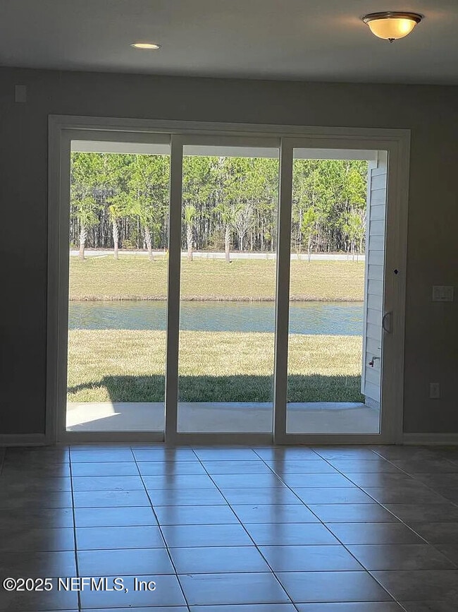 Building Photo - 140 Brookgreen Wy