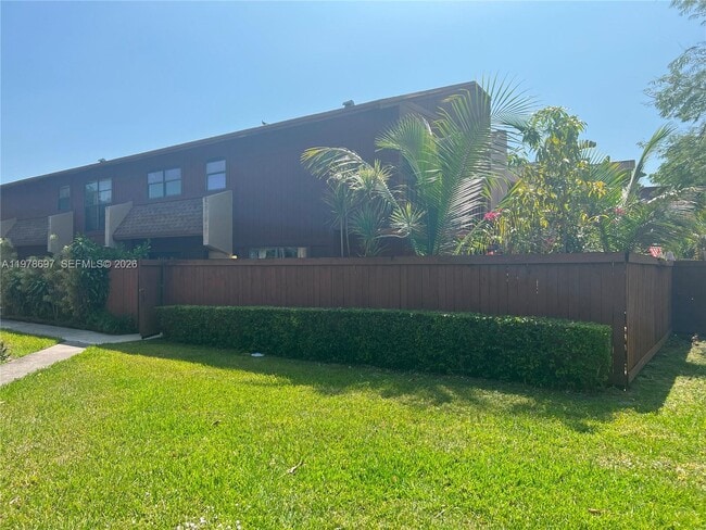 Building Photo - 6435 SW 116th Pl