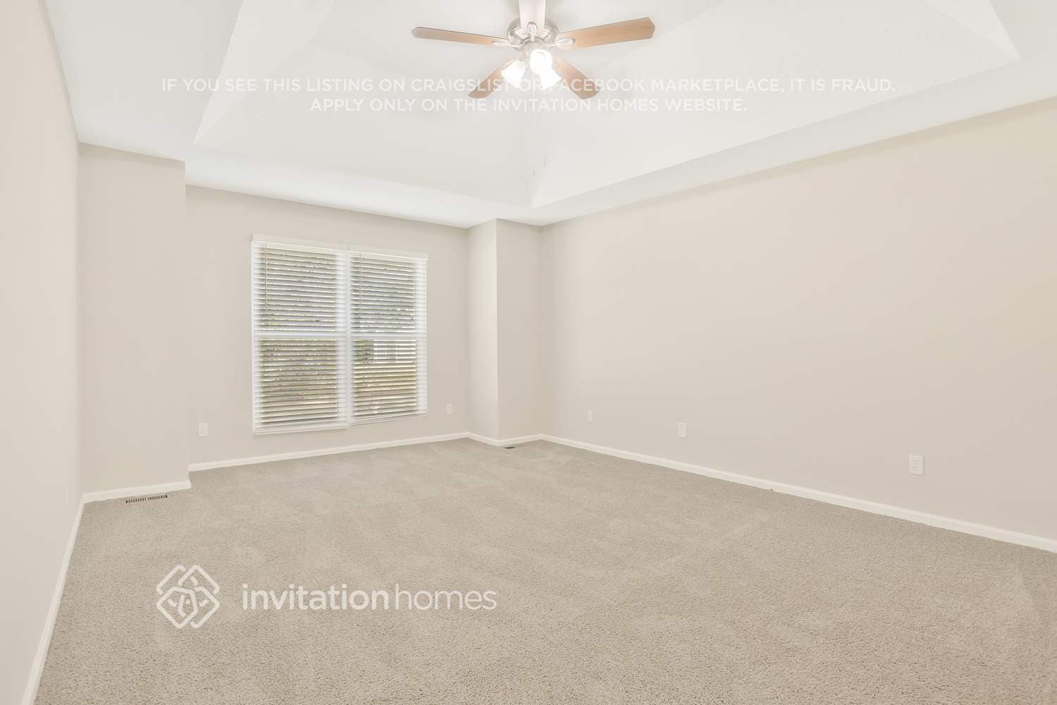 Building Photo - 2694 Candler Dr