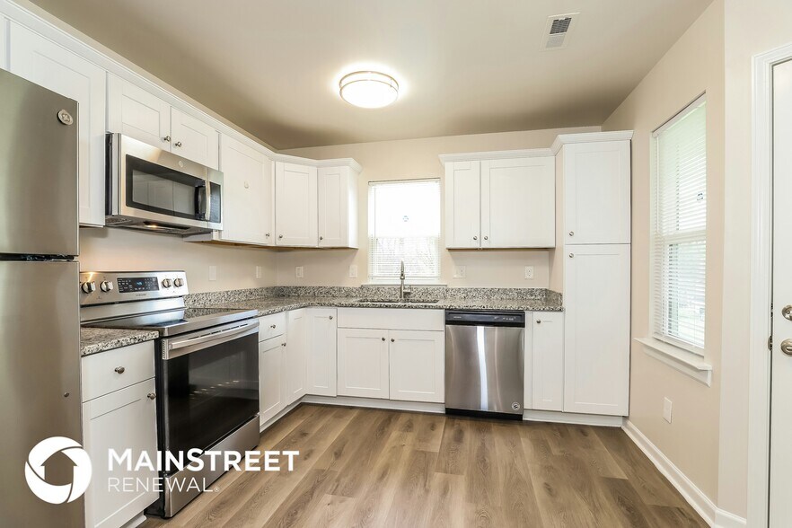 Building Photo - 1908 Old Jones Rd