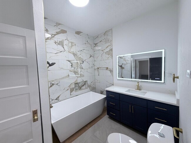 Building Photo - 1258 Agnes Pl