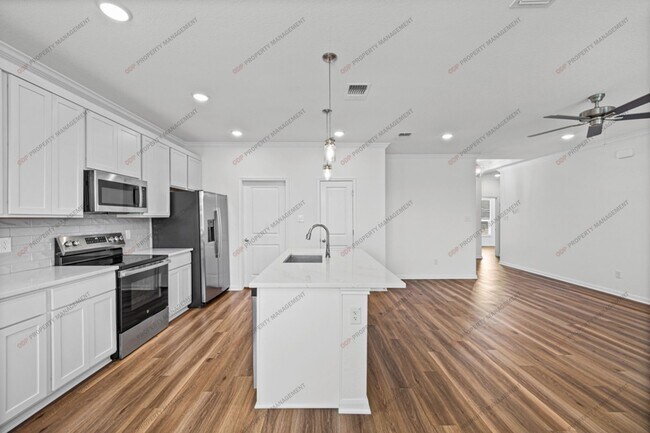 Building Photo - 8114 Timber Holw Ln