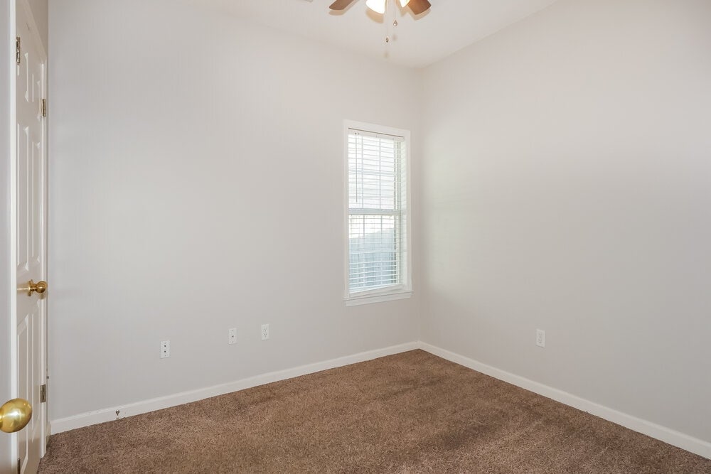 Building Photo - 7436 Grey Heather Way