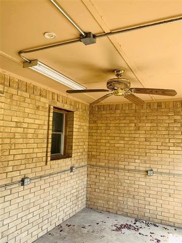 Building Photo - 1010 E Reno Rd