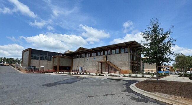 Building Photo - Discover Iris Grove at Everlee