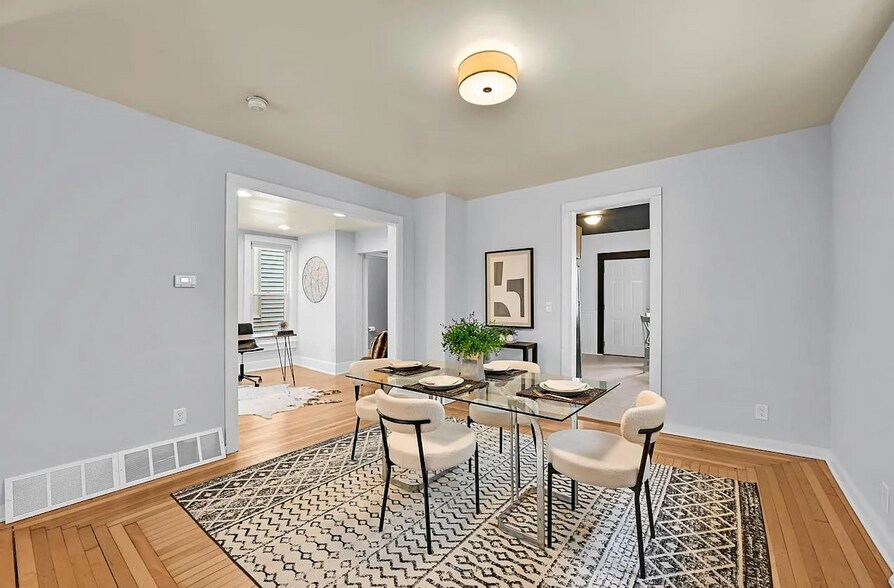 Building Photo - 2812 N Pierce St