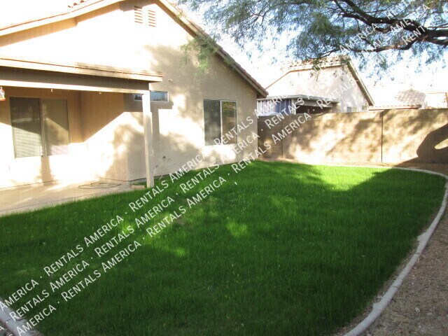 Building Photo - 10845 E Dragoon Ave