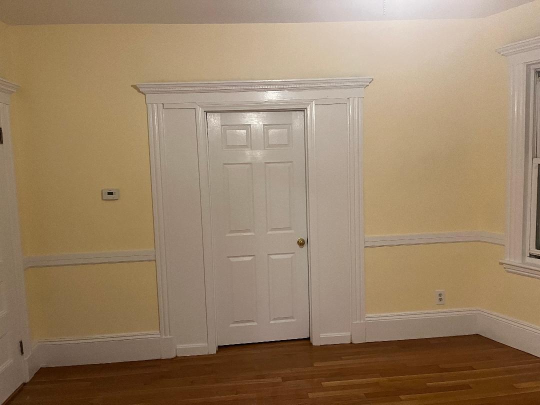 Building Photo - 391 Salem St