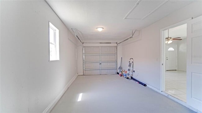 Building Photo - 637 Mesilla Dr