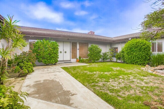 Building Photo - Modern Ocean View Home in La Jolla 4 Bed, 3 Bath